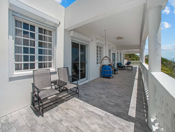 Luxurious Villa With Spectacular Views in St. Thomas